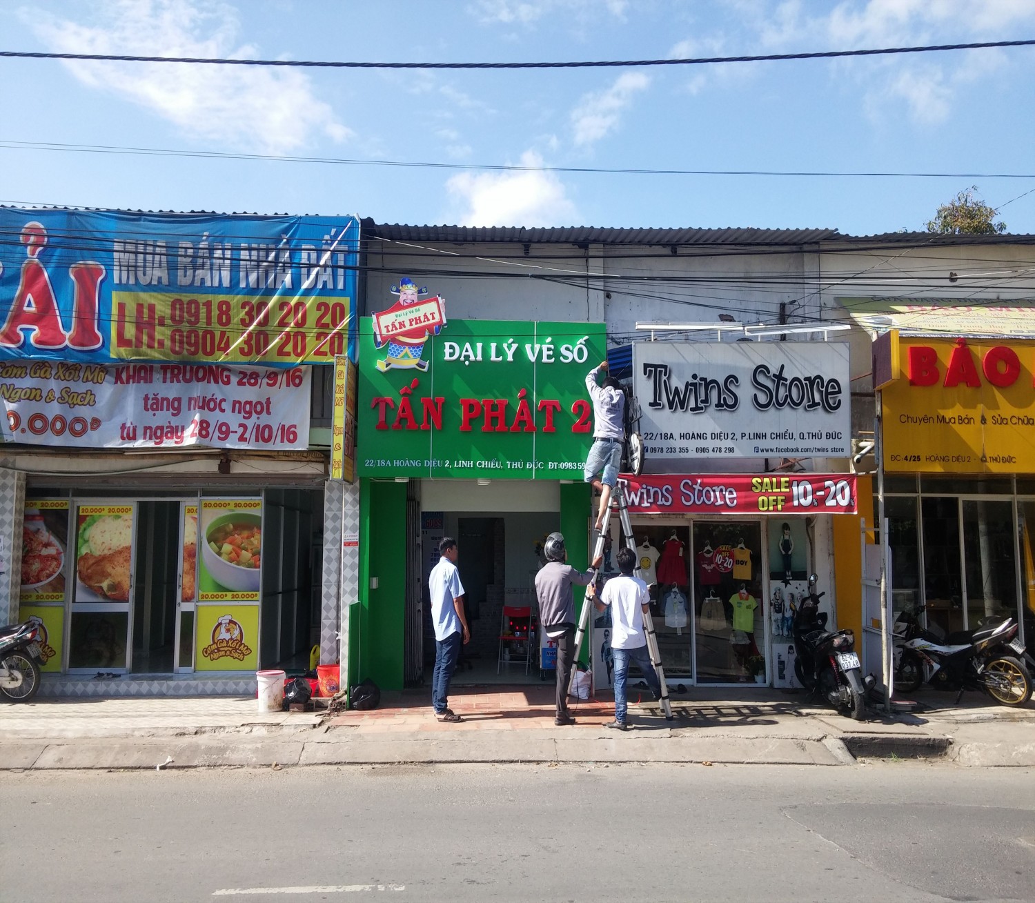 lap dat gan chu tai cua hang1